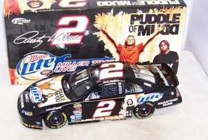 1:24 ACTION 2004 #2 MILLER LITE PUDDLE OF MUDD DODGE INTREPID RUSTY WALLACE MIB - Picture 1 of 8
