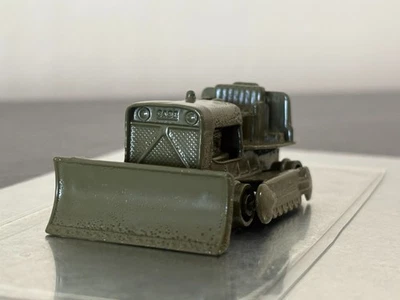 Tractor de caja Lesney Matchbox Series #16D 1969 de colección - Bulldozer militar personalizado Foto 1 de 4