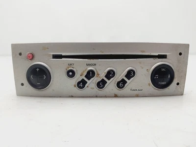 8200357388 sistema radio per RENAULT MODUS I 2006 9374453 - Immagine 1 di 4