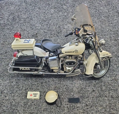 Franklin Mint Harley Davidson 1976 Electra Glide Police Edition Motorcycle - Image 1 of 4