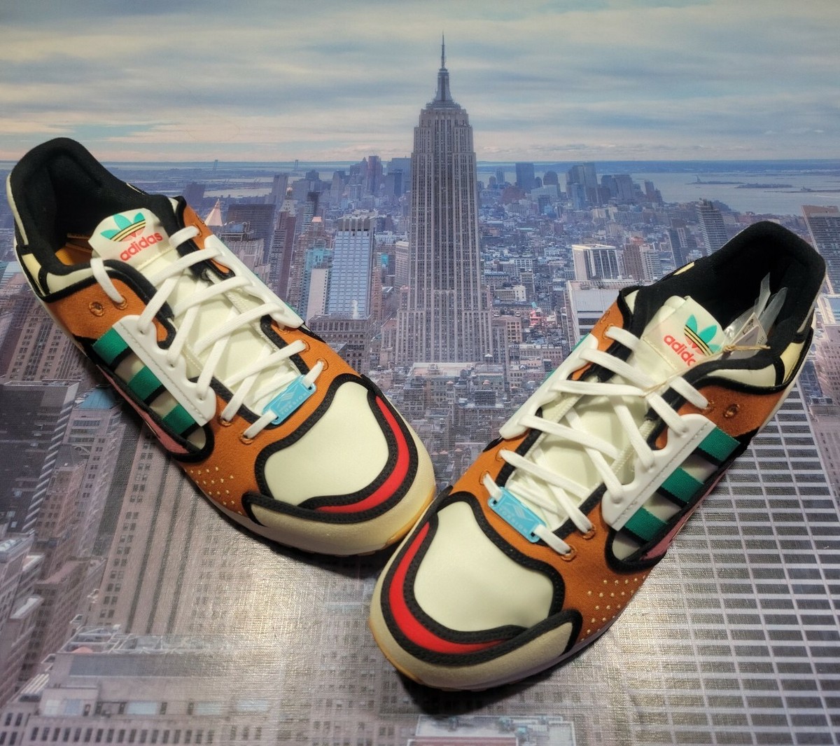 adidas The Simpsons x ZX 10000 A-ZX Series - Krusty Burger adidas The Simpsons x ZX 10000 A-ZX Series - Krusty Burger