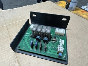 (GOOD USED) CARD ASSEMBLY - FUSE AND RELAY FOR RAYMOND FORKLIFTS 1022159-005 - Picture 1 of 8