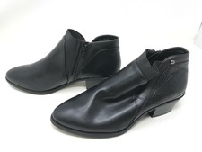 simply vera vera wang skylark women's ankle boots