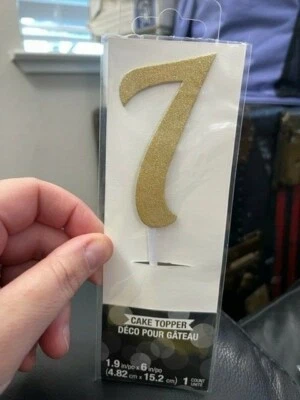 Topper de pastel dorado brillo número 7 - 1,9" x 6" ¡¡Nuevo!!! Foto 1 de 2