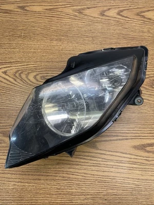 HONDA VFR800 INTERCEPTOR 2002-2009 HEADLIGHT LEFT # 33150-MCW-A01 - Image 1 of 4