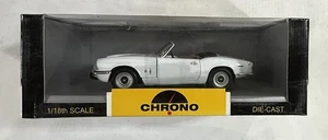 Chrono 1/18 1970 Triumph Spitfire Convertible White Diecast Car New - Picture 1 of 3