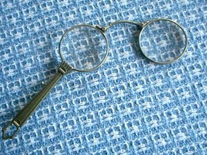 Victorian vintage antique lorgnette glasses Ornate silver-tone PLATIN? (AHi - Picture 1 of 10