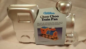 1998 Wilton Cake Pan Choo Choo Train Pan 3D - Picture 1 of 2