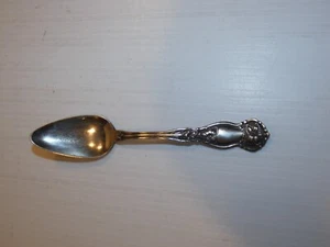 Vintage William Rogers and Sons Silver Plate Oblong Small Spoon - Afbeelding 1 van 4