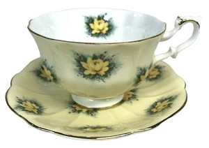 Royal Albert Yellow Teacup & Saucer Vanity Fair Series Charlotte Yellow England - Picture 1 of 12