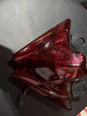 Luz de freno Kawasaki Ninja 2026 Foto 1 de 4