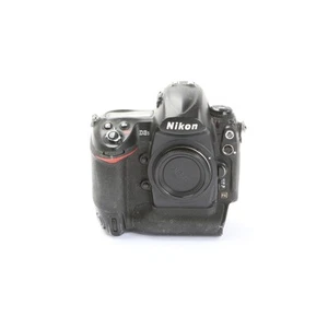 Nikon D3s + Defekt (272149) - Bild 1 von 8