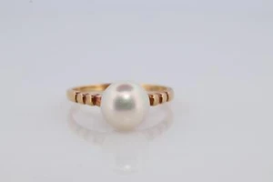 Anillo Mikimoto. Anillo solitario vintage de perlas Mikimoto de oro de 18k. Mikimoto Pearl - Imagen 1 de 7