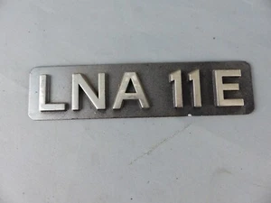 CITROEN LNA 11 E ancien insigne emblème logo sigle monogramme hayon coffre alu - Imagen 1 de 2