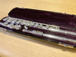 YAMAHA Flute Yfl-211 Silver Plating Hard Case from JAPAN - Picture 1 of 8