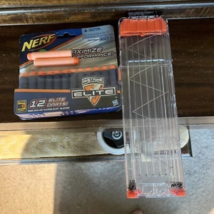 Nerf 18 Round Magazine And 12 Darts - Picture 1 of 1
