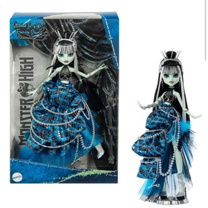 Monster High Stitched in Style Frankie Stein Doll - Picture 1 of 7