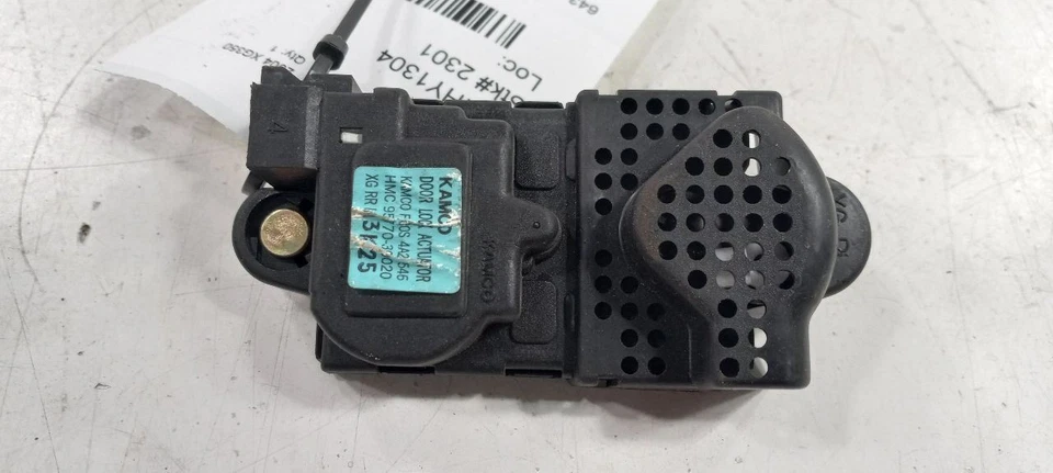 Hyundai XG350 Door Latch Lock Actuator 2003 2004 2005 - Image 1 of 4