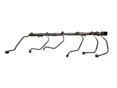 Оригинальная топливная рейка для BMW 535i F10 3,0 л 2011-2016 годов выпуска с линиями 7576779 AK251198 - Изображение 1 из 4