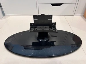Samsung LD450-32" LN32D450 BN61-07270A 32" TV Stand Base - Picture 1 of 5