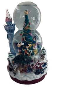 Disney Mickey & Friends Christmas Double Bubble Musical Snowglobe Snow Globe - Picture 1 of 22