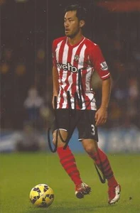 SOUTHAMPTON * MAYA YOSHIDA SIGNED 6x4 ACTION PHOTO + COA - Bild 1 von 1