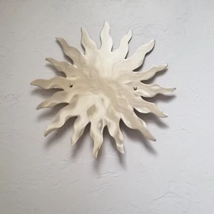 Metal sun wall art gold accent 30" outdoor wacky patio garden decorative artwork - Picture 1 of 2