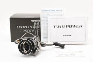 Shimano 24 TWIN POWER C2500SXG Carrete De Spinning Casi Mint Desde JAPÓN #2500 - Imagen 1 de 12