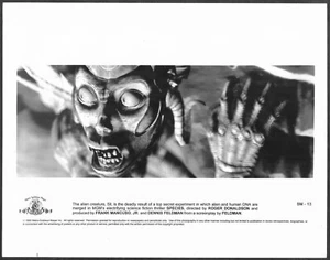 H.R Giger Design Sci-Fi Species 1990s Original Promo Photos Designer of Alien - Bild 1 von 1