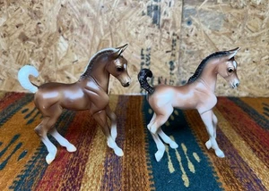 Breyer Horse Foal Lot Of 2 Figures - Picture 1 of 10
