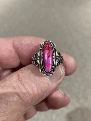 Pink Mother of Pearl Sterling Silver Ring - Image 1 of 2