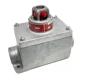 Crouse-Hinds EFSC2524J1SA 1" Aluminum Feed Thru Pilot Light Hazardous Locations - Picture 1 of 4