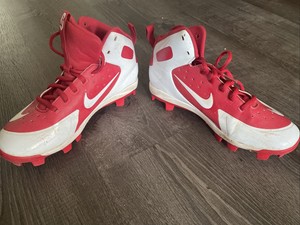 Las mejores ofertas en 4.5 Botines de Béisbol y softball para EE. UU. para  hombres | eBay