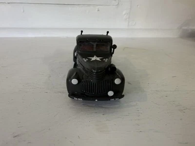 Matchbox 1941 Chevrolet Army Fire Truck Models Of Yesteryear YYM35189 READ - Image 1 of 4