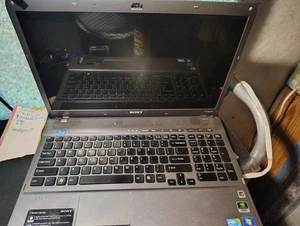 Sony VAIO INTEL CORE I7-Q740 1,73 GHz 16,4 pulgadas 320 GB 8 GB Ram Win10 Nvidia G330M - Imagen 1 de 2