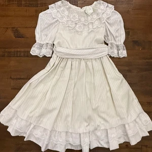 Vintage 1980s Girls Dress White Lace Ruffle Party Special Occasion Dress size 8 - Picture 1 of 8