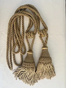 Set 2 Vintage Drapery Curtain Tiebacks Pale Gold Tassels & Twisted Rope NEW - Picture 1 of 3