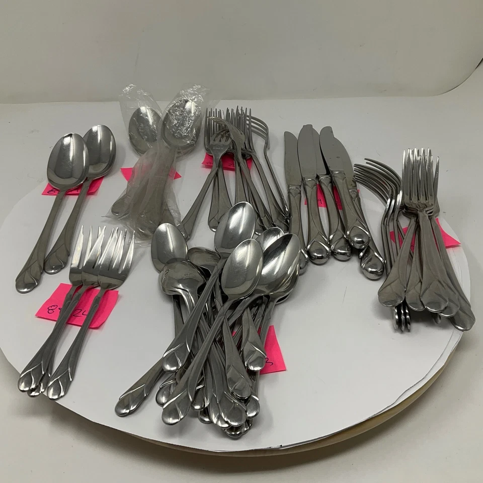 Mikasa Gerald Patrick Korea 18/8 Stainless - SWEET PEA Glossy -Mix - You Choose - Image 1 of 1