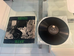 Nirvana - Bleach 1992 Brazil Green Letters On Cover Vinyl LP - Picture 1 of 7