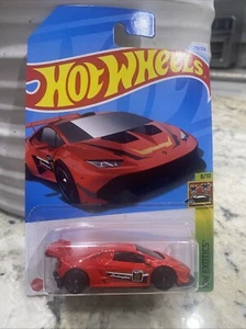 Hot Wheels - 2024 HW Exotics 8/10 Lamborghini Huracan LP 620-2 239/250 (BBHTC25) - Picture 1 of 3