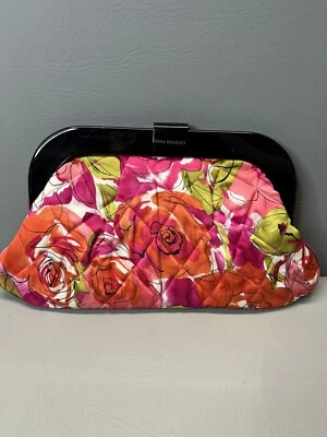 Bolso de Mano Vera Bradley Millie Vintage Patrón Rosa Satinado con Cierre Acrílico Negro Foto 1 de 4