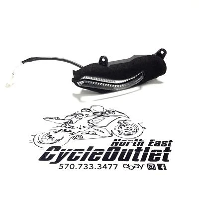 2019 17 18 19 20 YZF R6 YZFR6 LEFT OEM RUNNING MARKER PILOT FRONT LIGHT READ - Image 1 of 4