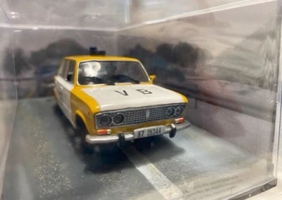 Modellauto James Bond 007 1:43 Lada 1500 in OVP - Bild 1 von 4