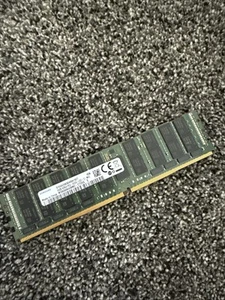 Samsung 64GB 4DRx4 PC4-2666V LRDIMM M386A8K40CM2-CTD M386A8K40BM2-CTD Memoria RAM - Imagen 1 de 4