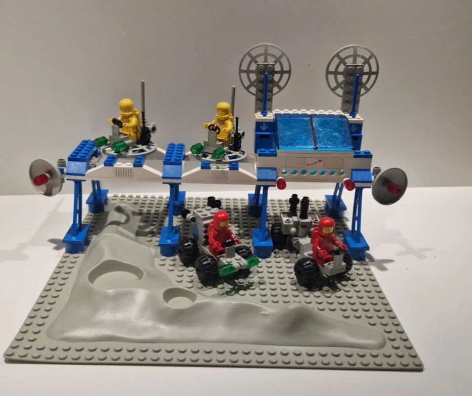 Lego 6930 Raum Supply Station - Verfärbt !! - Bild 1 von 4