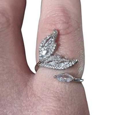 Silvery Gems Mermaid Tail Wraparound Adjustable Ring Sparkly Fantasy Whimsical  - Image 1 of 4