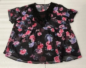 Torrid Butterfly Floral Black Lace Top Size 2X - Picture 1 of 2