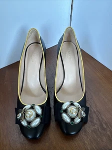 Gucci Damenschuhe, (474483) schwarz mit Goldbesatz, Größe 39,5 - Bild 1 von 13
