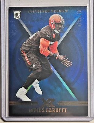 Tarjeta de novato verdadero Myles Garrett RC #/199 Panini XR azul 2017 Browns HOF SP #101 Foto 1 de 2