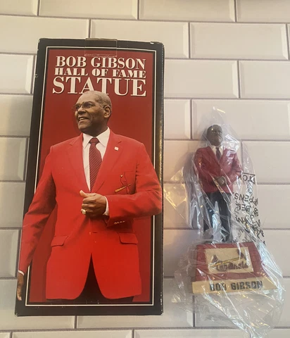 Bob Gibson Statue Red Jacket Hall Of Fame St Louis Cardinals 8-26-2016 SGA Cover